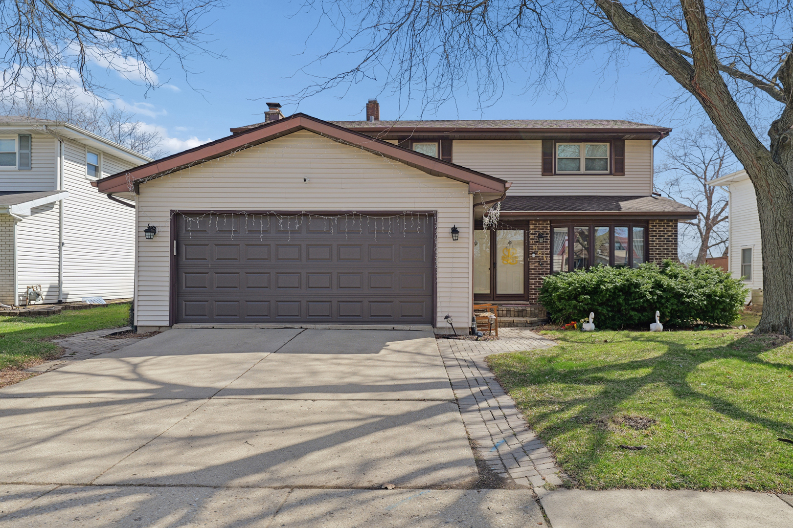 861 Boone Drive, Carol Stream, IL 60188