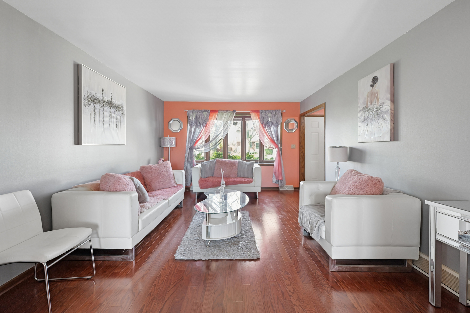 861 Boone Drive, Carol Stream, IL 60188