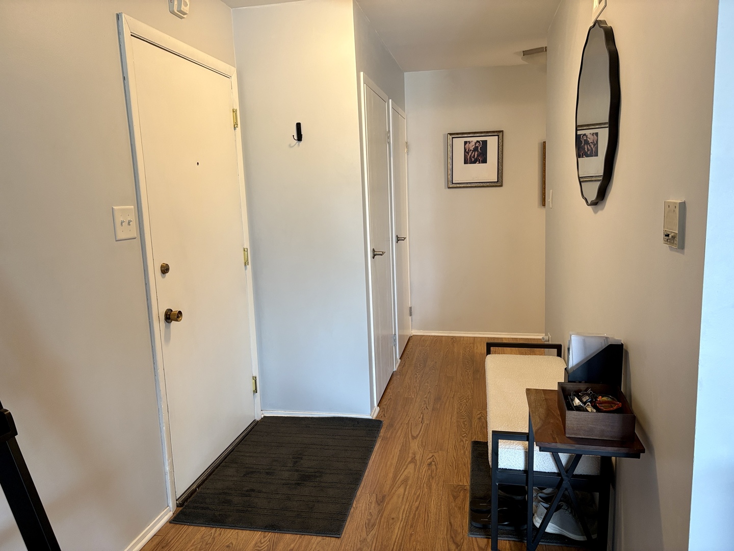 5806A Wolf Road #4, Western Springs, IL 60558