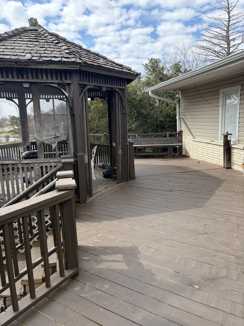 15601 108th Avenue #B, Orland Park, IL 60467