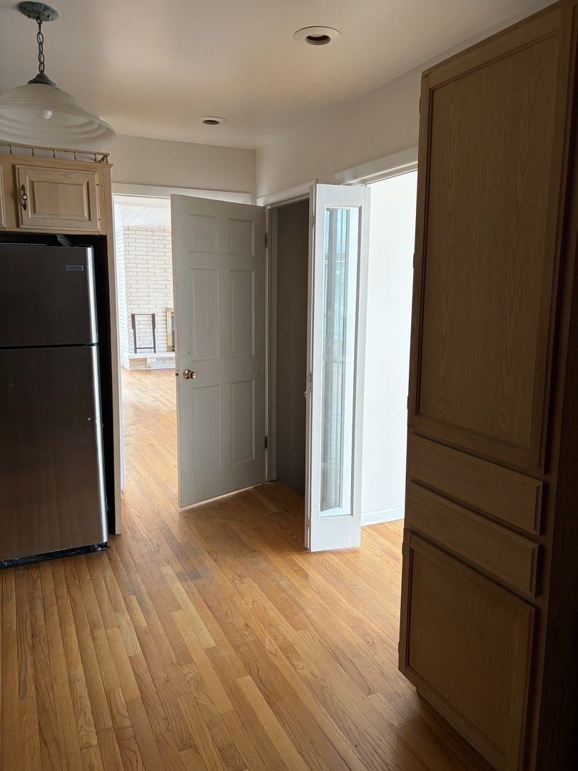 15601 108th Avenue #B, Orland Park, IL 60467