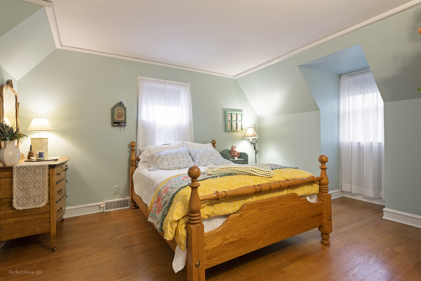 105 N Lincoln Avenue, Park Ridge, IL 60068