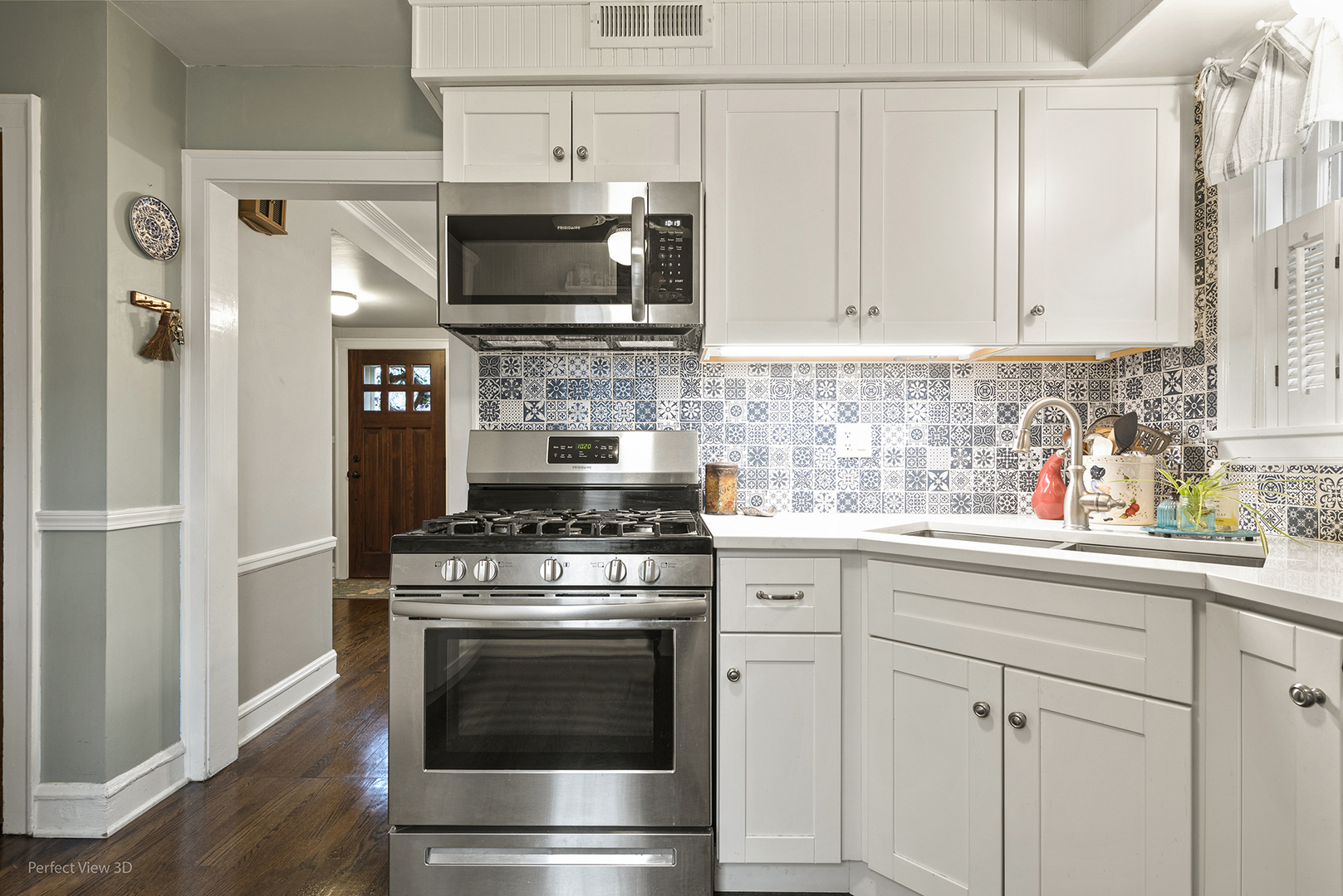 105 N Lincoln Avenue, Park Ridge, IL 60068