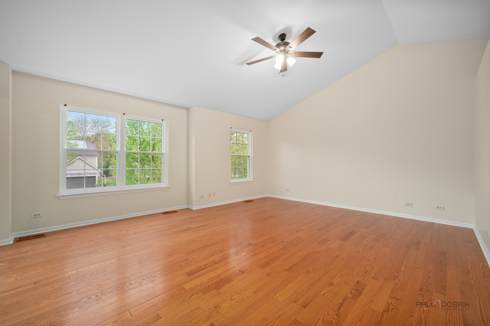 251 Lenox Lane, Mundelein, IL 60060
