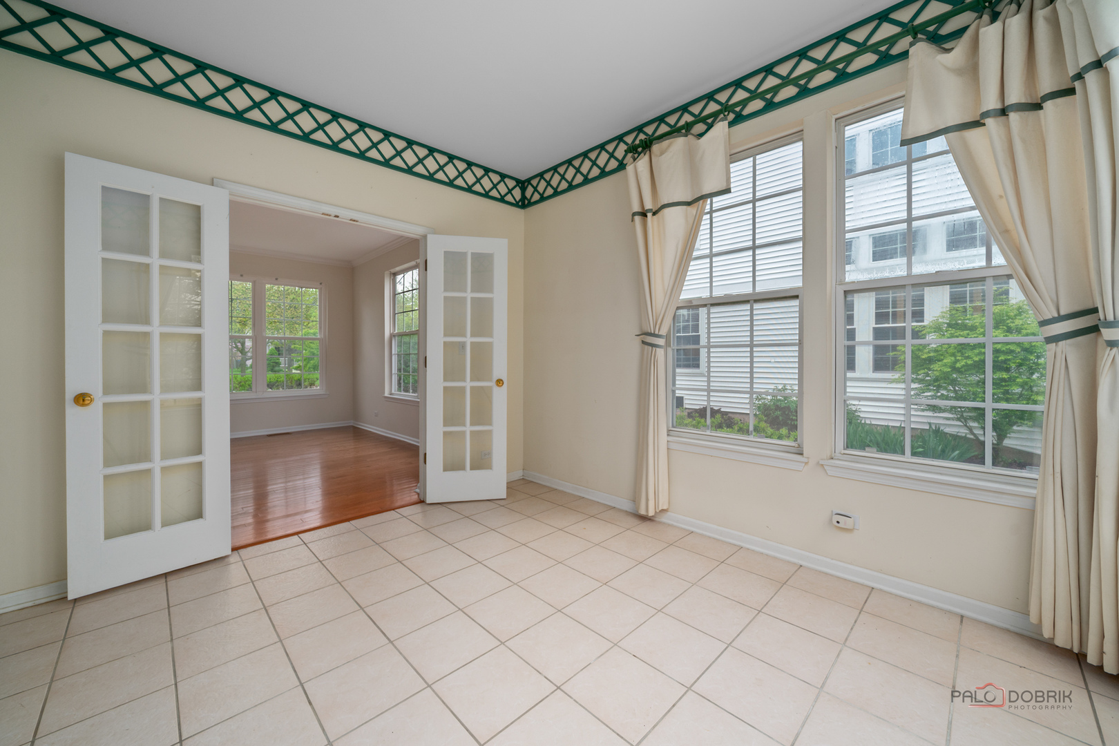 251 Lenox Lane, Mundelein, IL 60060