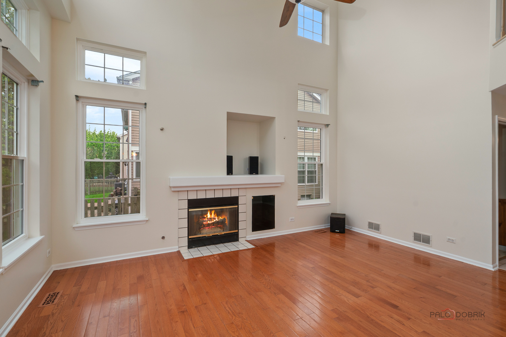 251 Lenox Lane, Mundelein, IL 60060