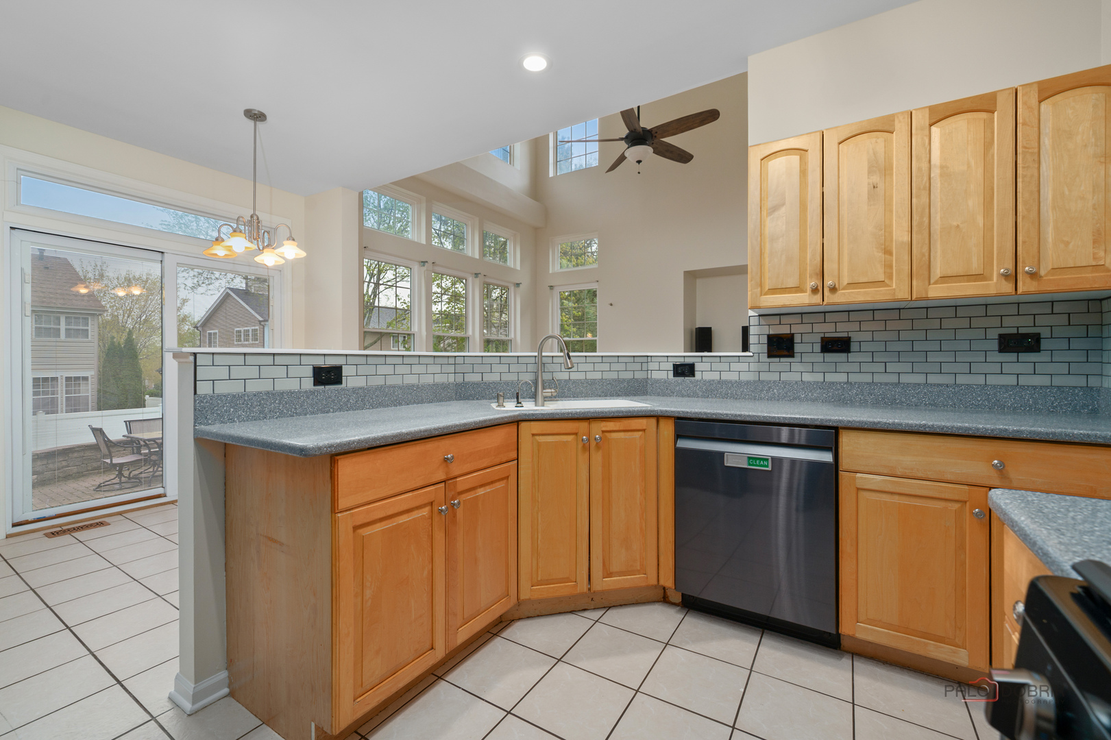 251 Lenox Lane, Mundelein, IL 60060