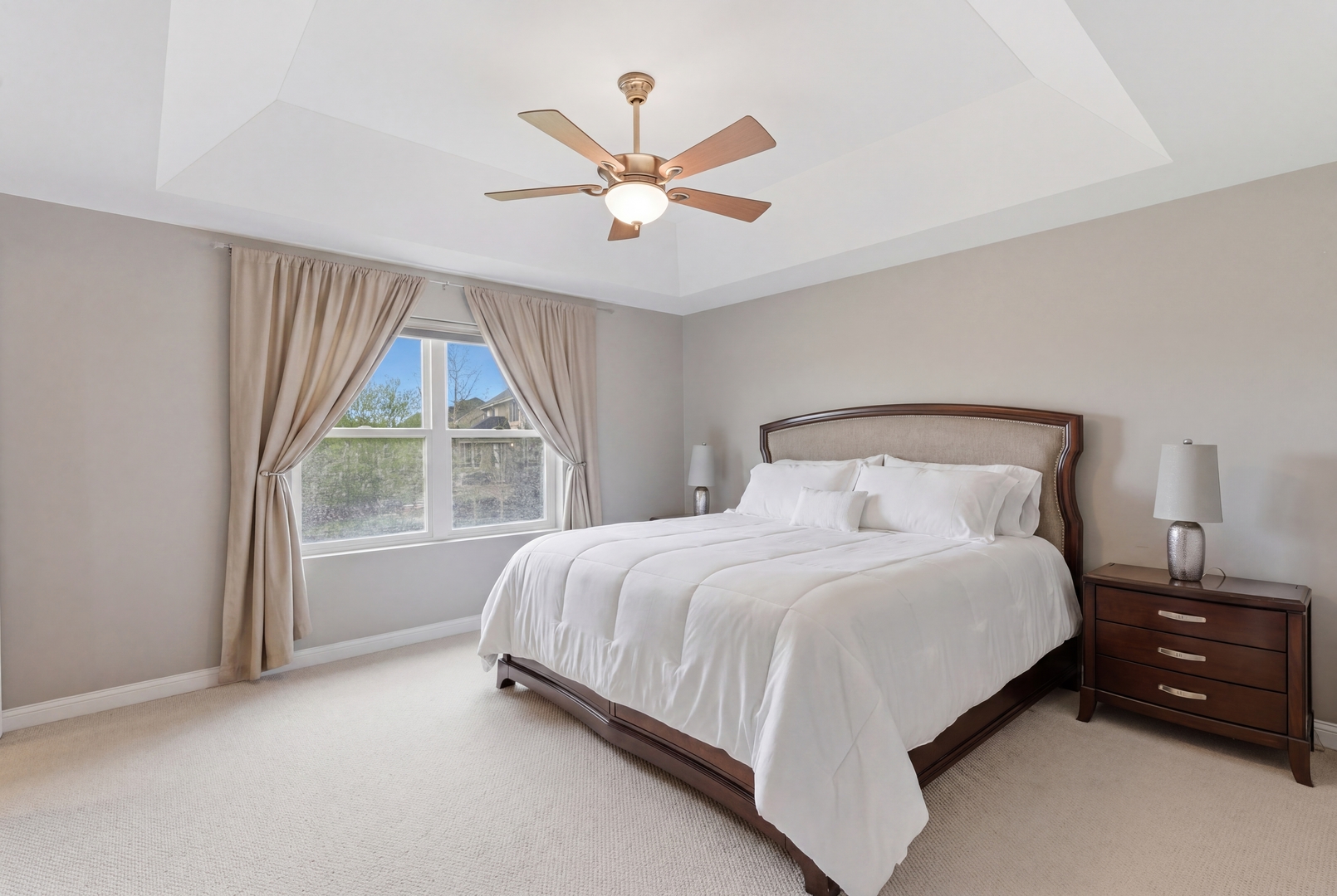 13042 Birch Path Court, Lemont, IL 60439