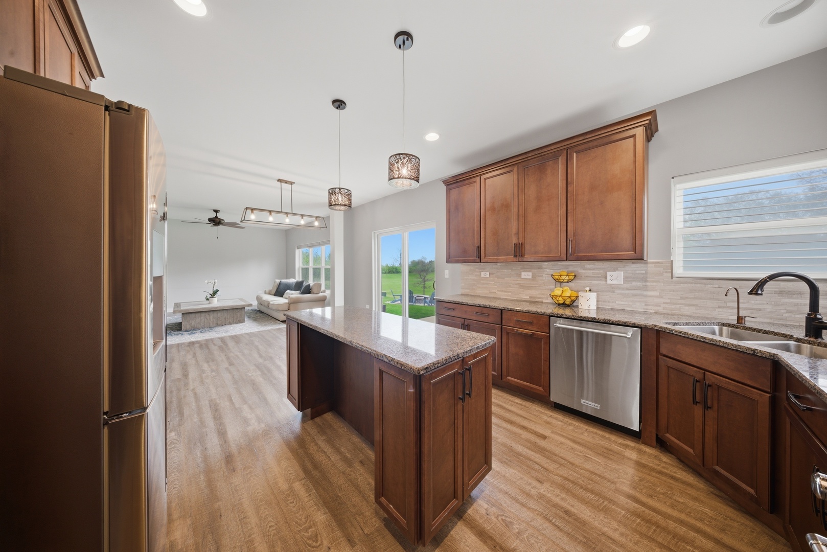 13042 Birch Path Court, Lemont, IL 60439