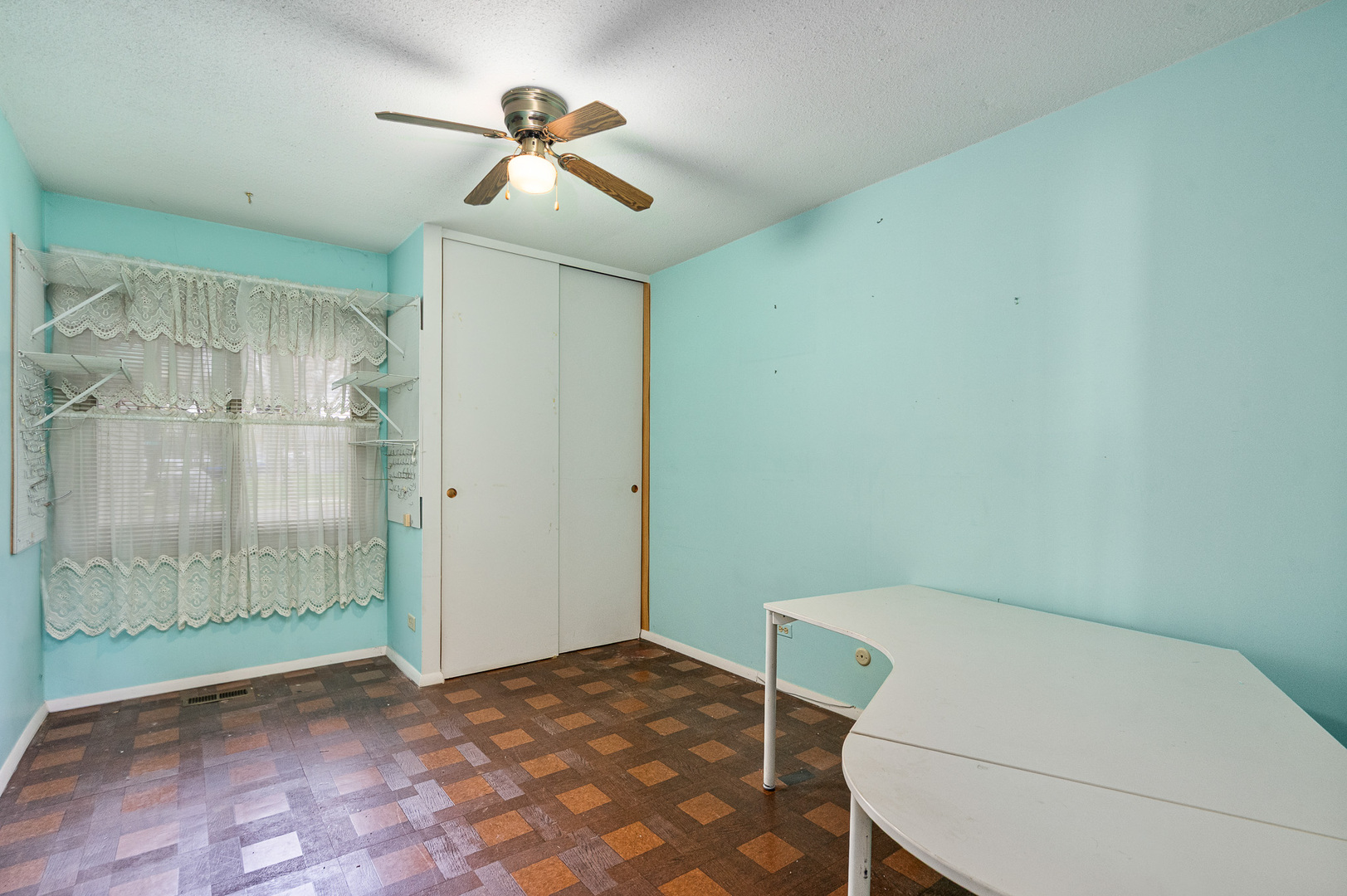 1640 E Andover Drive, Hanover Park, IL 60133