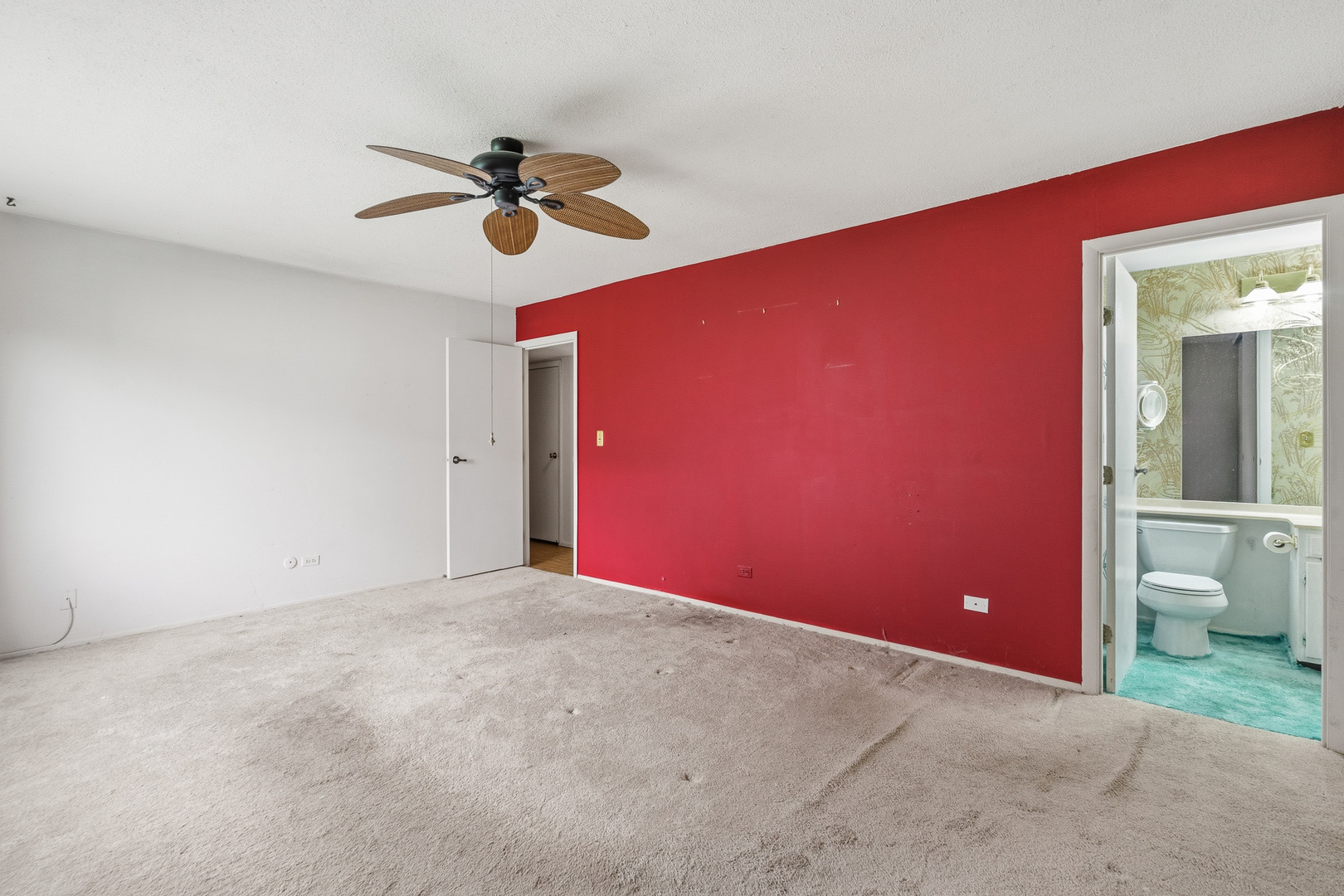 1640 E Andover Drive, Hanover Park, IL 60133