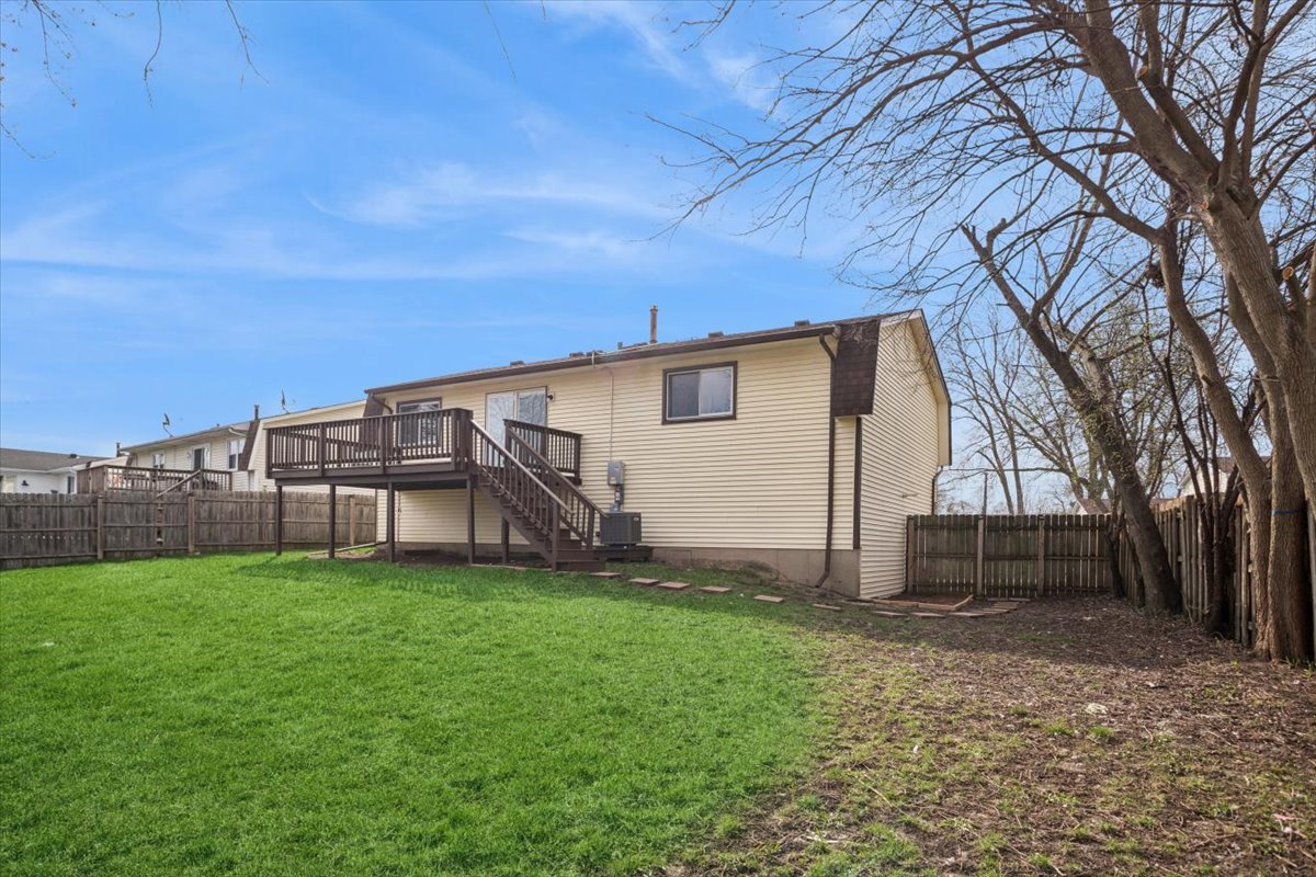 112 Placid Avenue, Glendale Heights, IL 60139