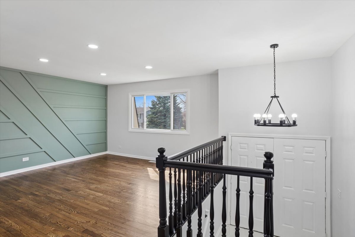 112 Placid Avenue, Glendale Heights, IL 60139