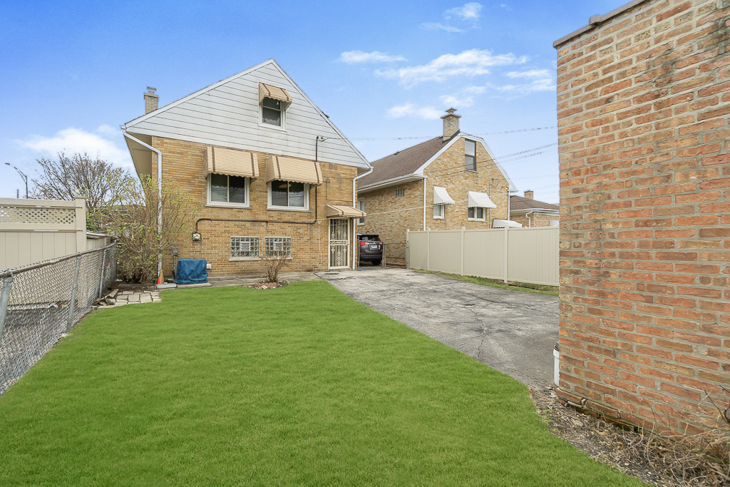 2844 N Narragansett Avenue, Chicago, IL 60634