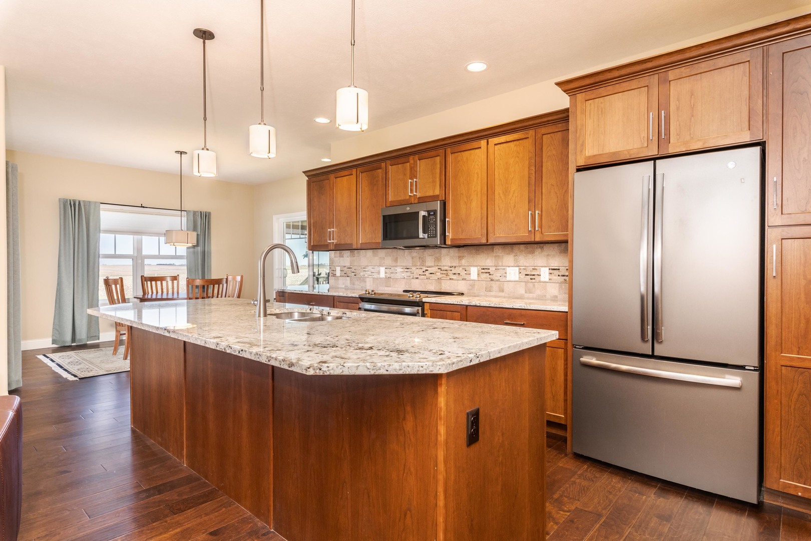 19 Red Maple Court, Bloomington, IL 61705