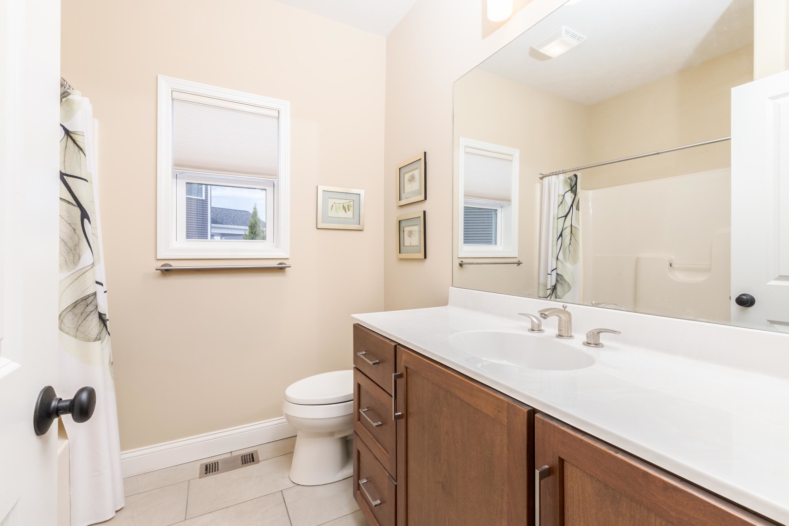 19 Red Maple Court, Bloomington, IL 61705