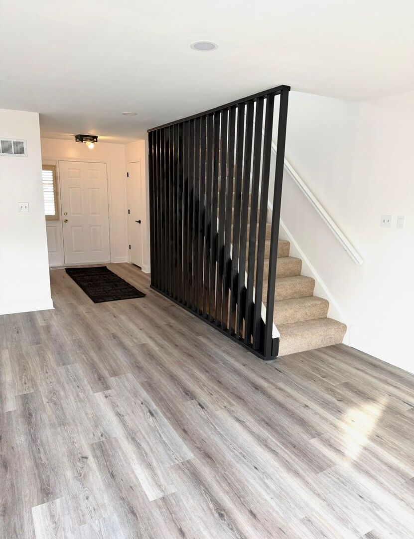 8925 Pheasant Lake Drive, Tinley Park, IL 60487