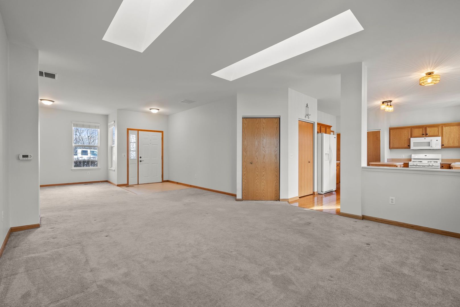 1534 W Cadillac Circle, Romeoville, IL 60446