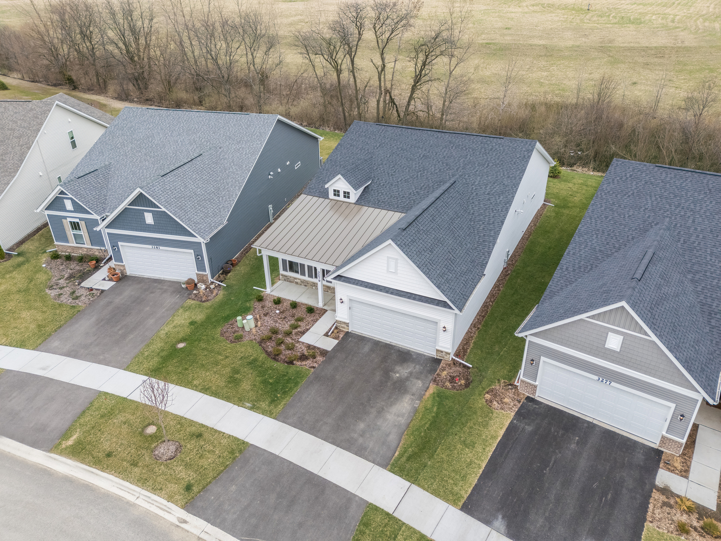 3279 Oak Creek Lane, Aurora, IL 60503