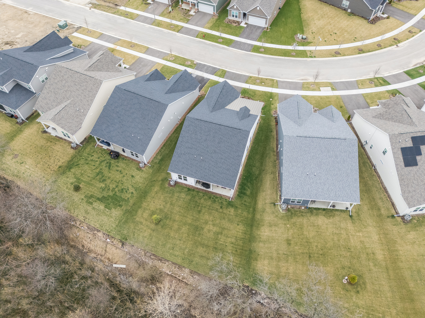 3279 Oak Creek Lane, Aurora, IL 60503