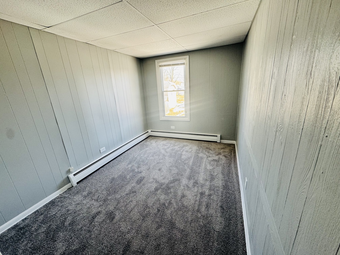 42129 N 2nd Avenue, Antioch, IL 60002