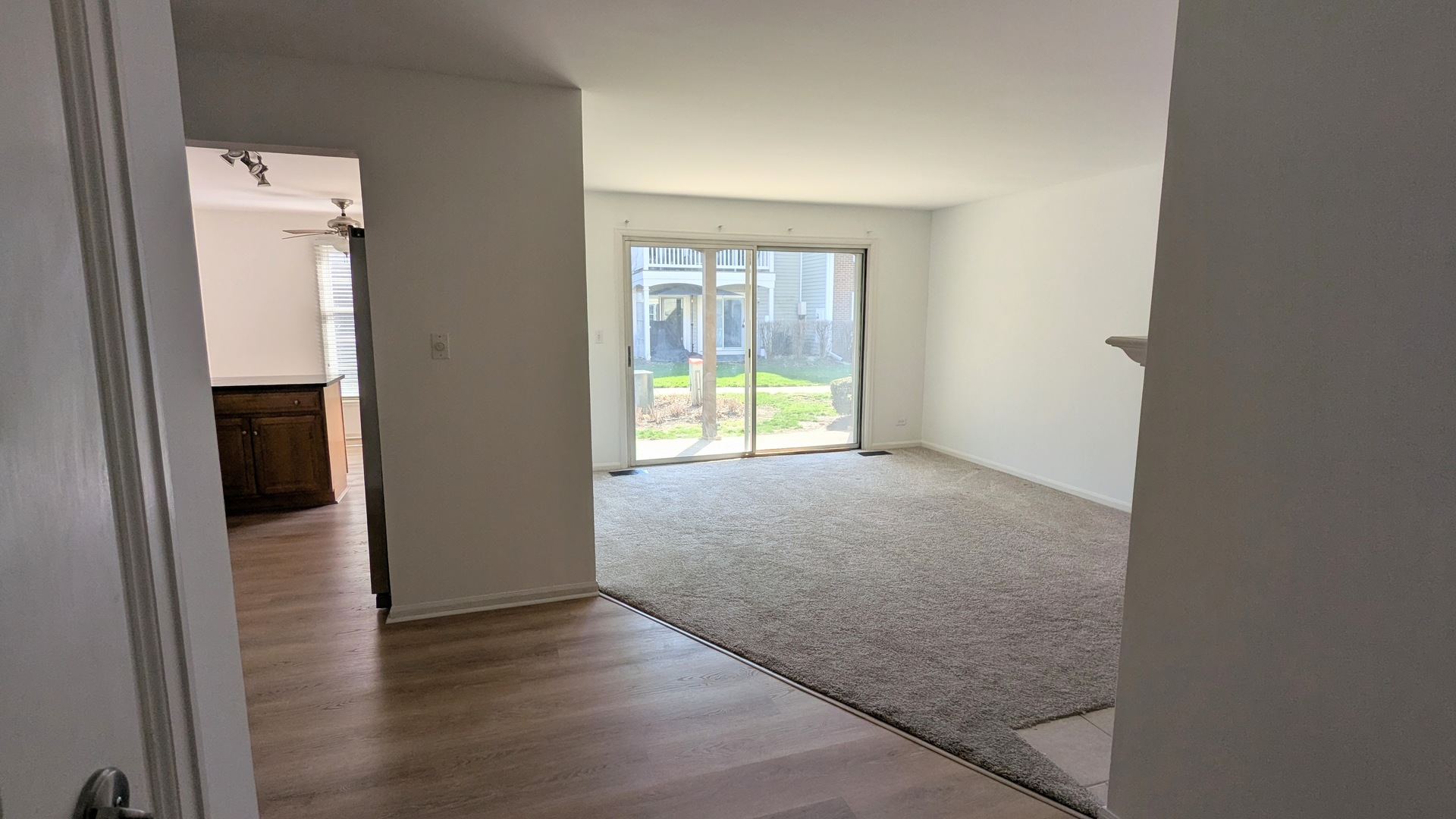 54 Plymouth Court #102D, Naperville, IL 60565