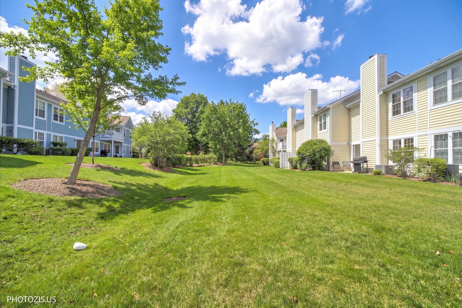 208 Westminster Court #D, Schaumburg, IL 60193