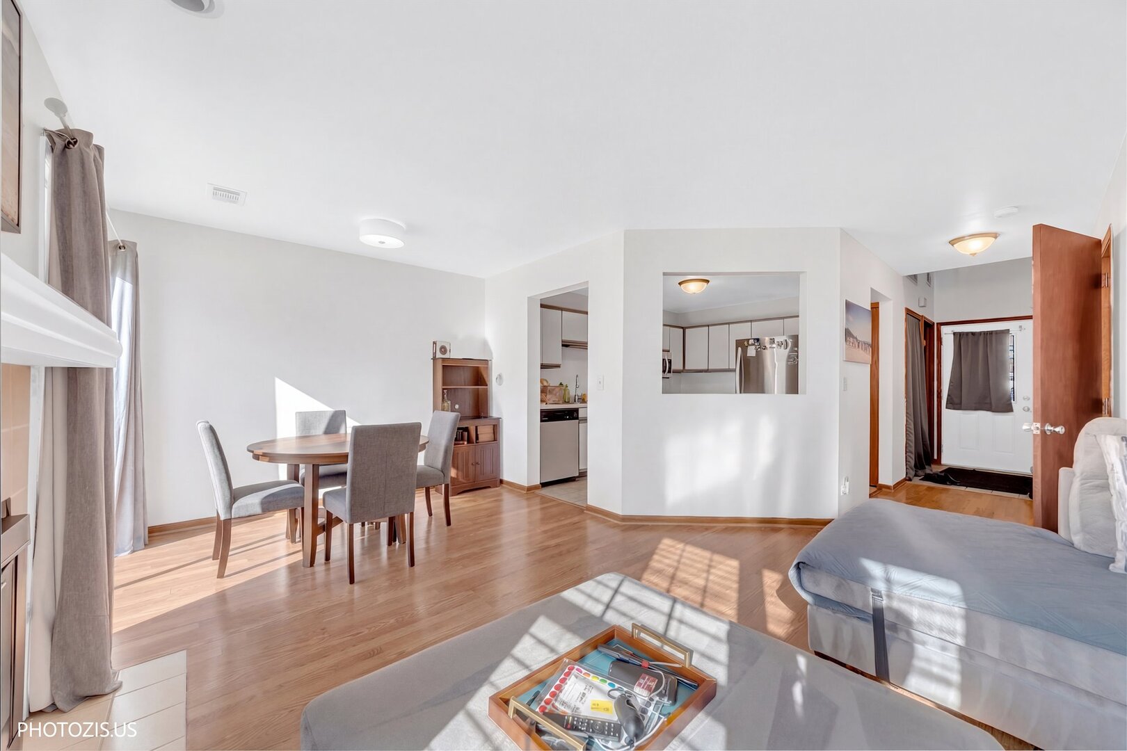 208 Westminster Court #D, Schaumburg, IL 60193