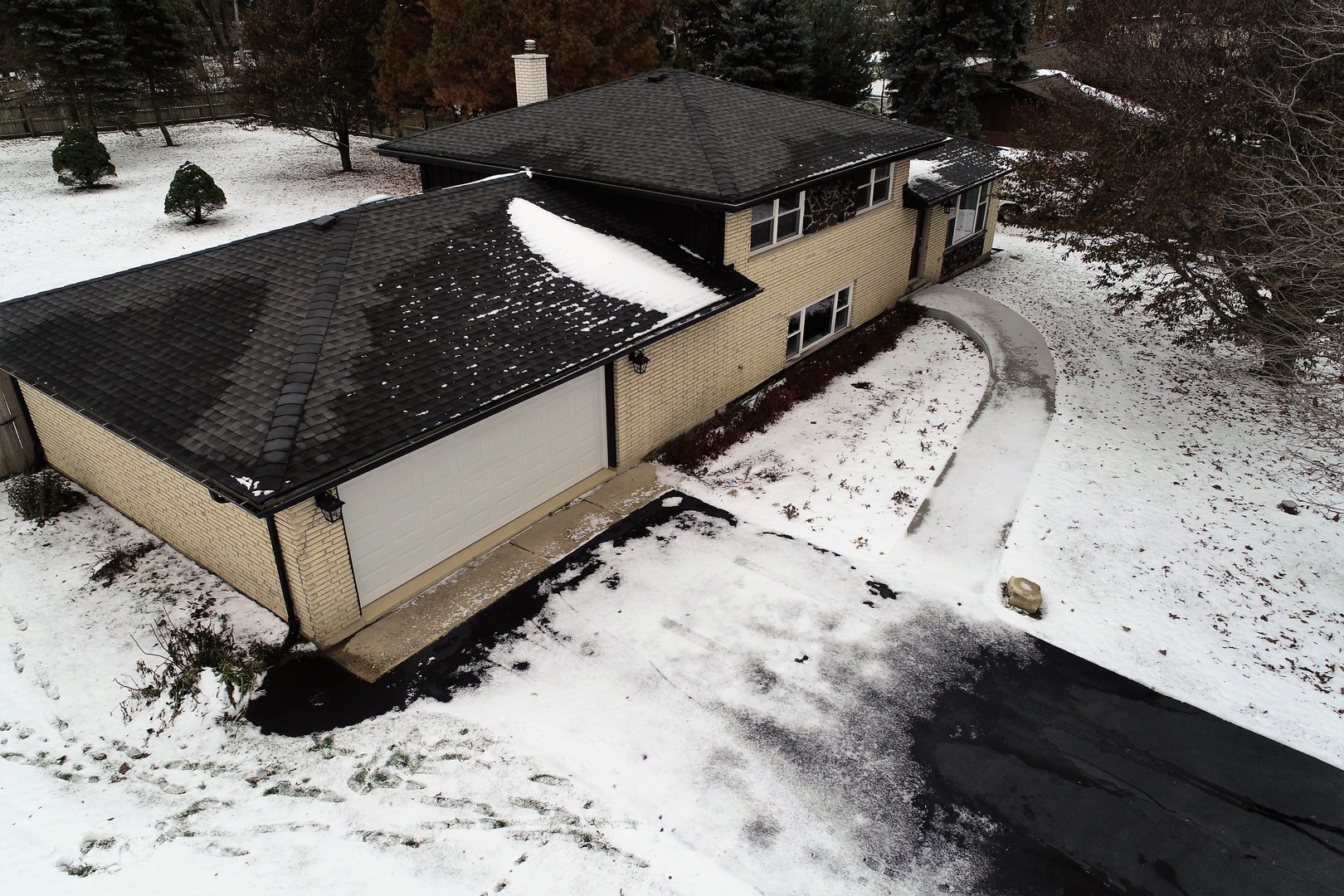 20W309 S Frontage Road, Lemont, IL 60439