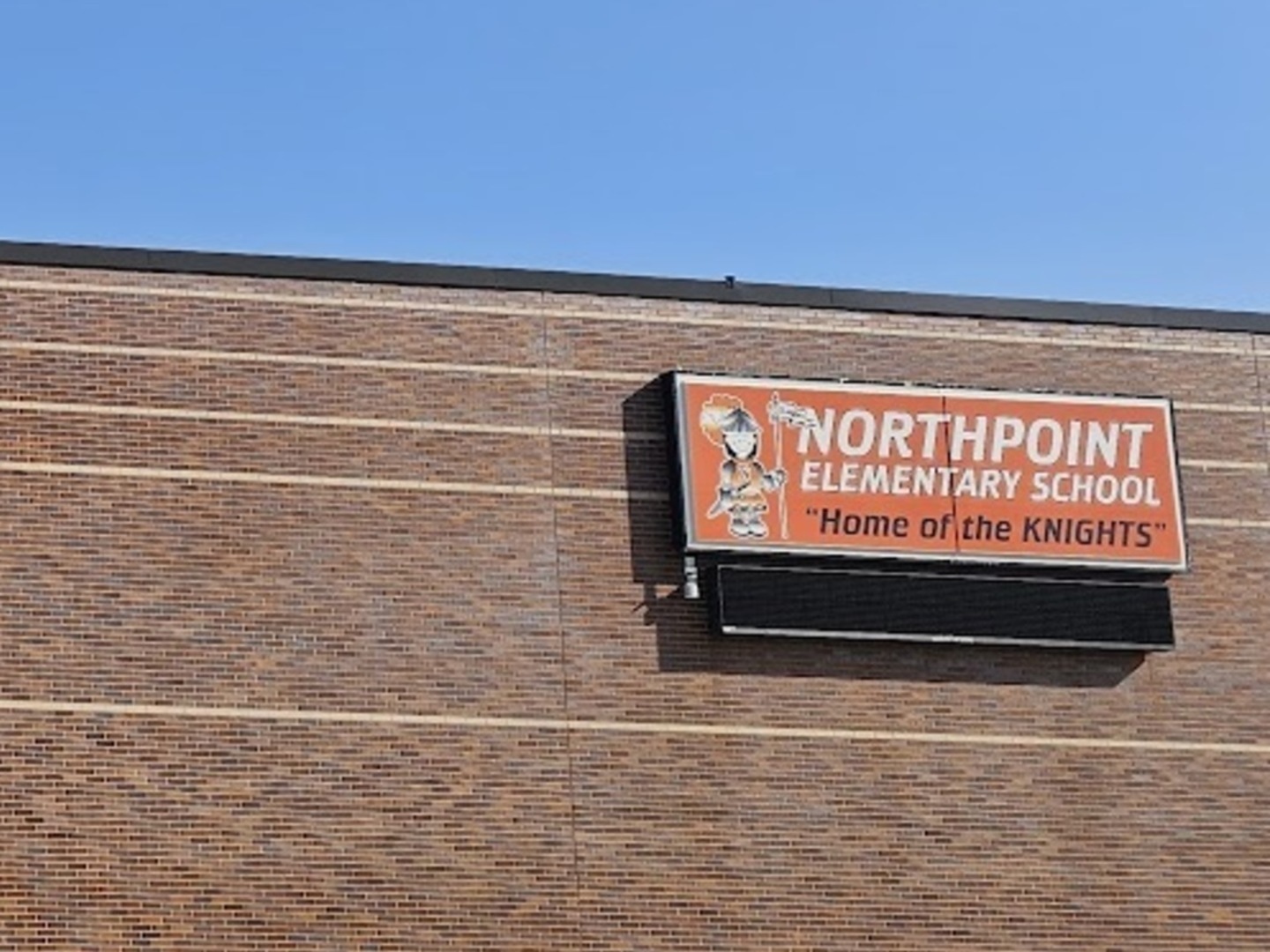 2203 Oakwood Avenue, Bloomington, IL 61704