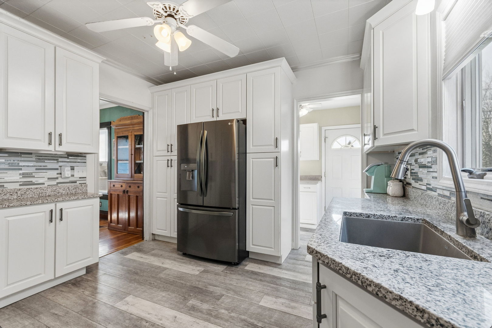 920 W Park Avenue, Joliet, IL 60436