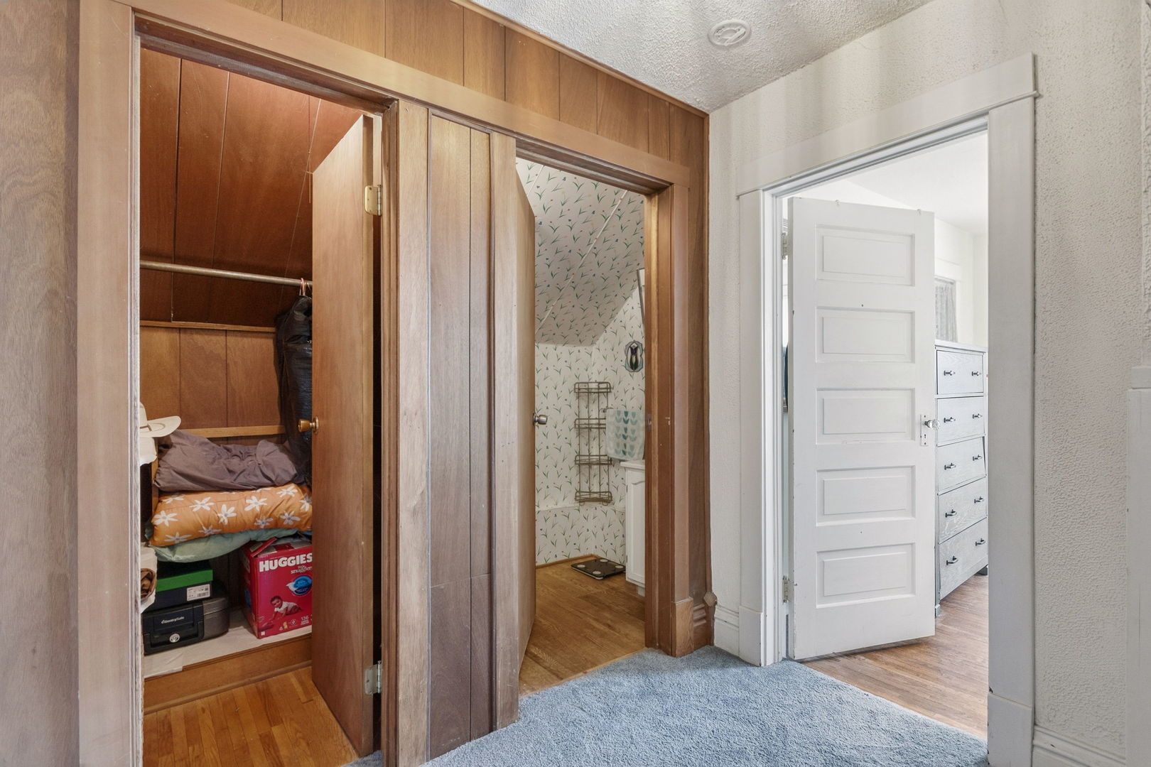 920 W Park Avenue, Joliet, IL 60436