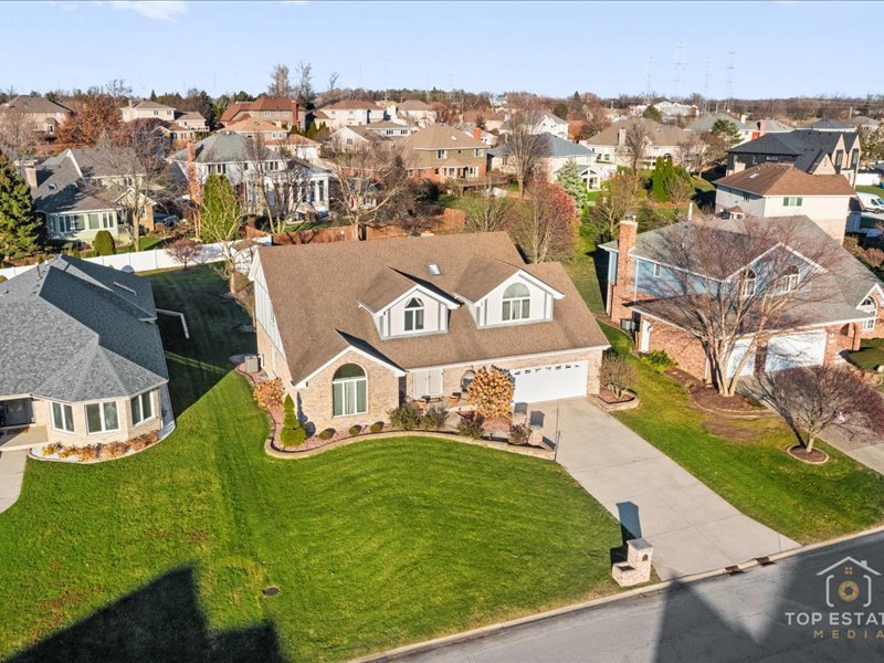 13124.W. Beaver Lake Common, Homer Glen, IL 60491