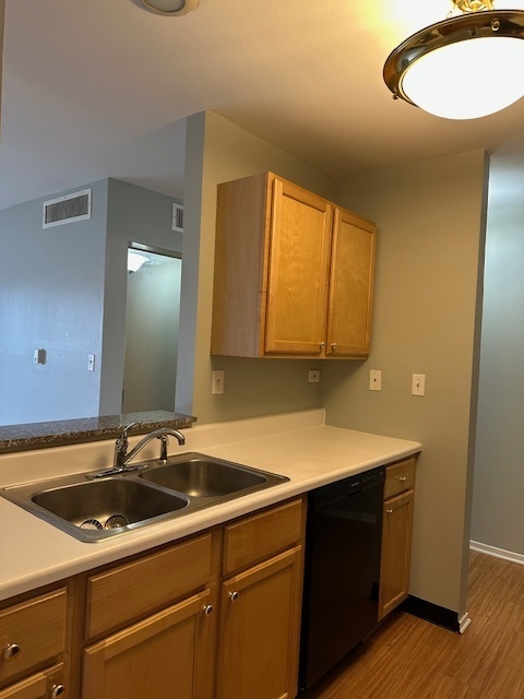 1931 PRAIRIE Square #226, Schaumburg, IL 60173
