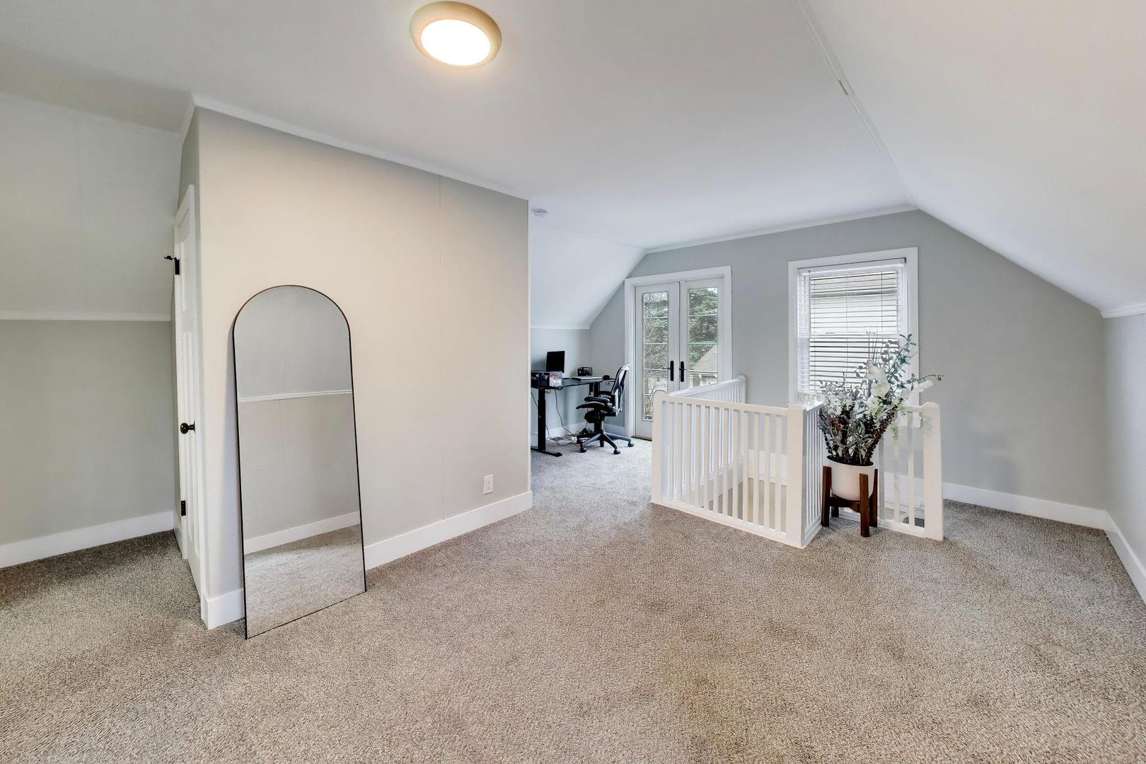 321 S Gilbert Avenue, La Grange, IL 60525