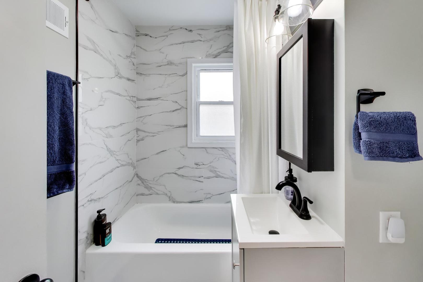 321 S Gilbert Avenue, La Grange, IL 60525