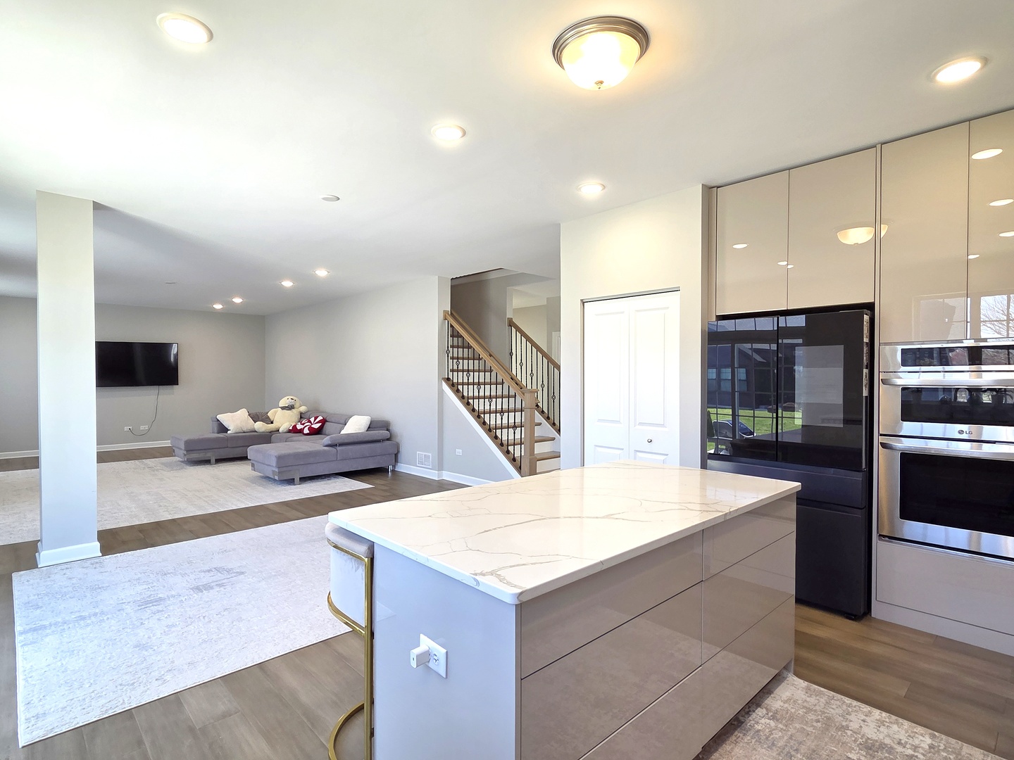 25409 W Rock Drive, Plainfield, IL 60586