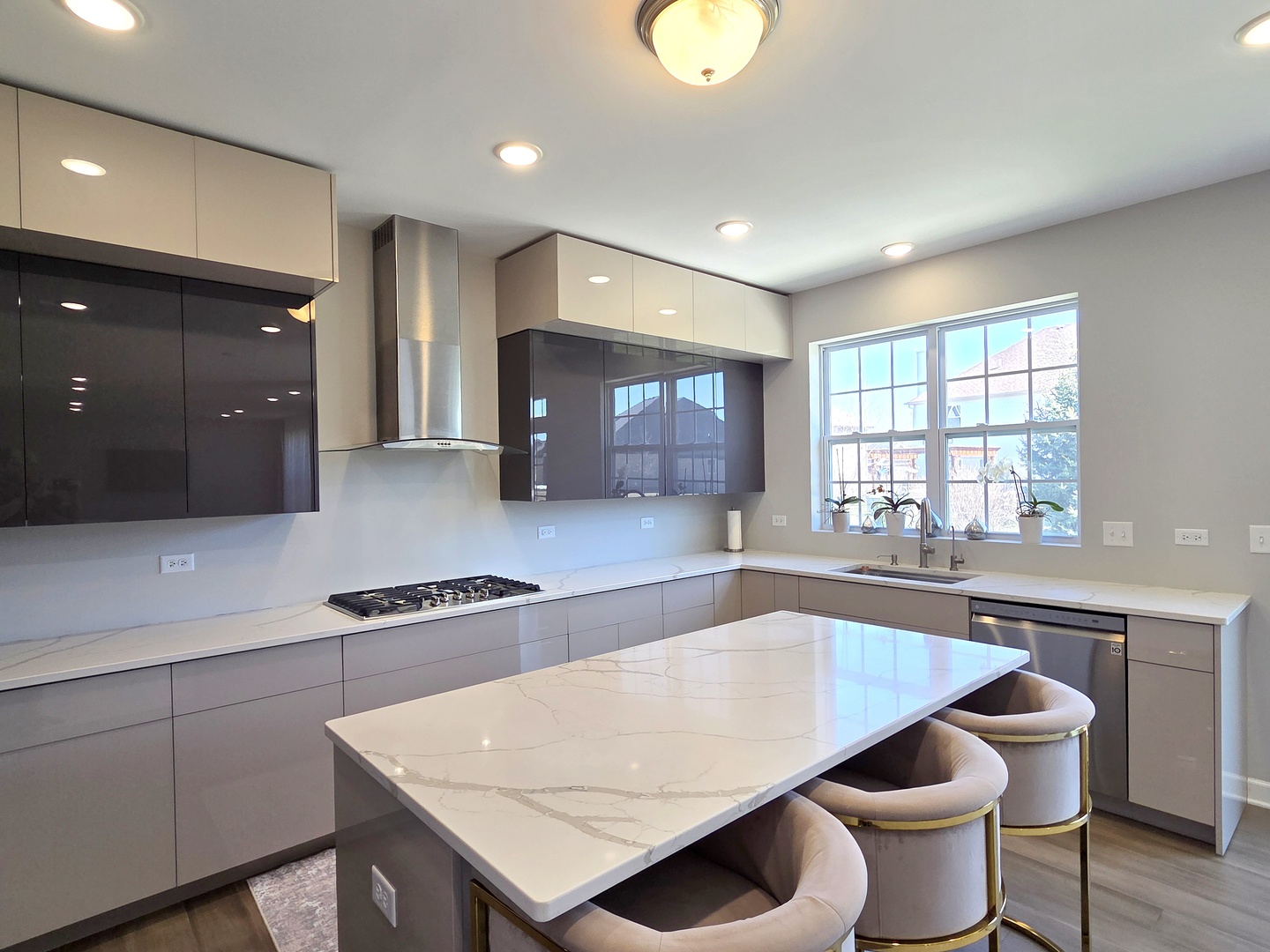 25409 W Rock Drive, Plainfield, IL 60586