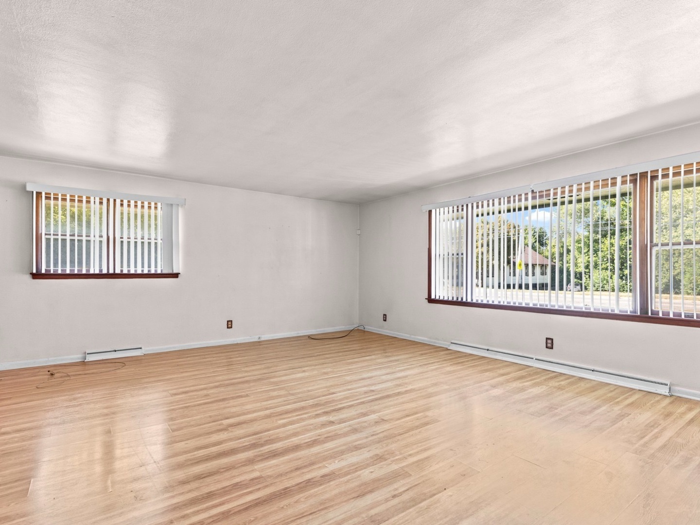 2916 School Street, Rockford, IL 61101