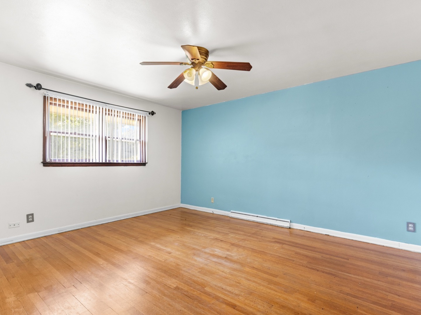 2916 School Street, Rockford, IL 61101