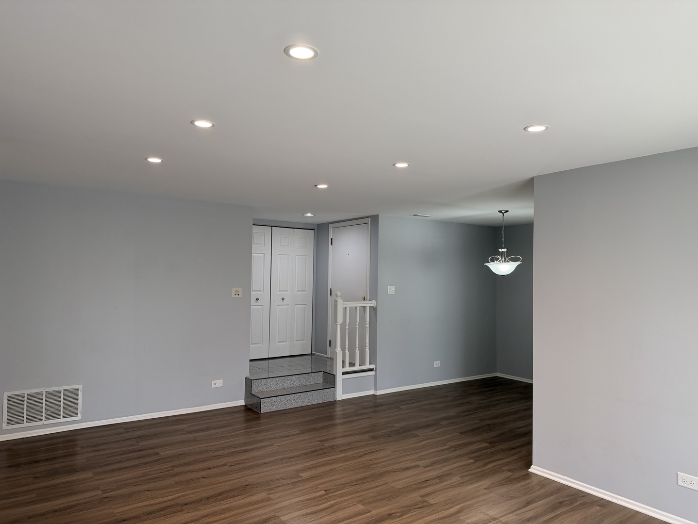 1312 coventry Circle #1312, Vernon Hills, IL 60061