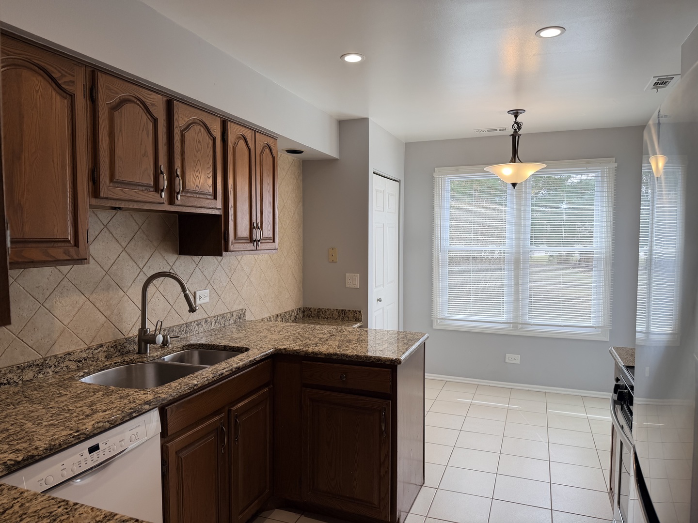 1312 coventry Circle #1312, Vernon Hills, IL 60061