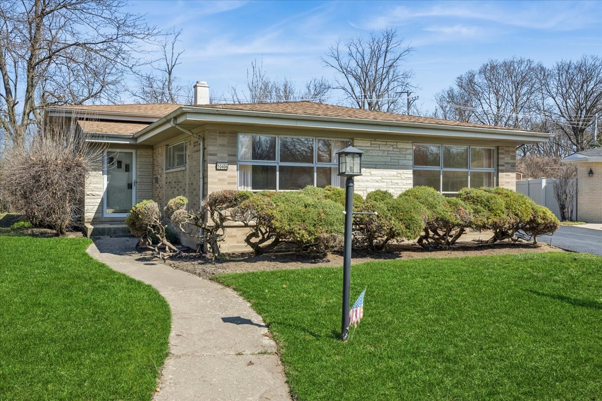 10406 Preston Street, Westchester, IL 60154