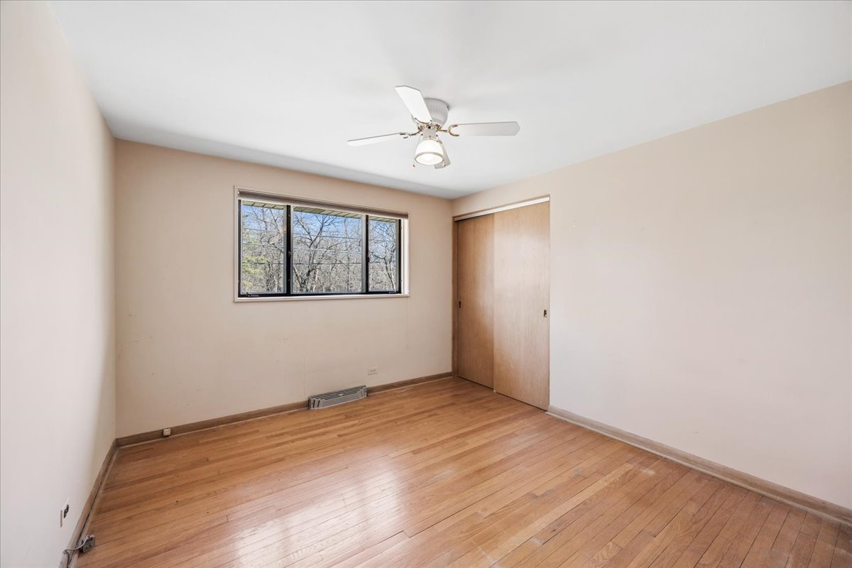 10406 Preston Street, Westchester, IL 60154