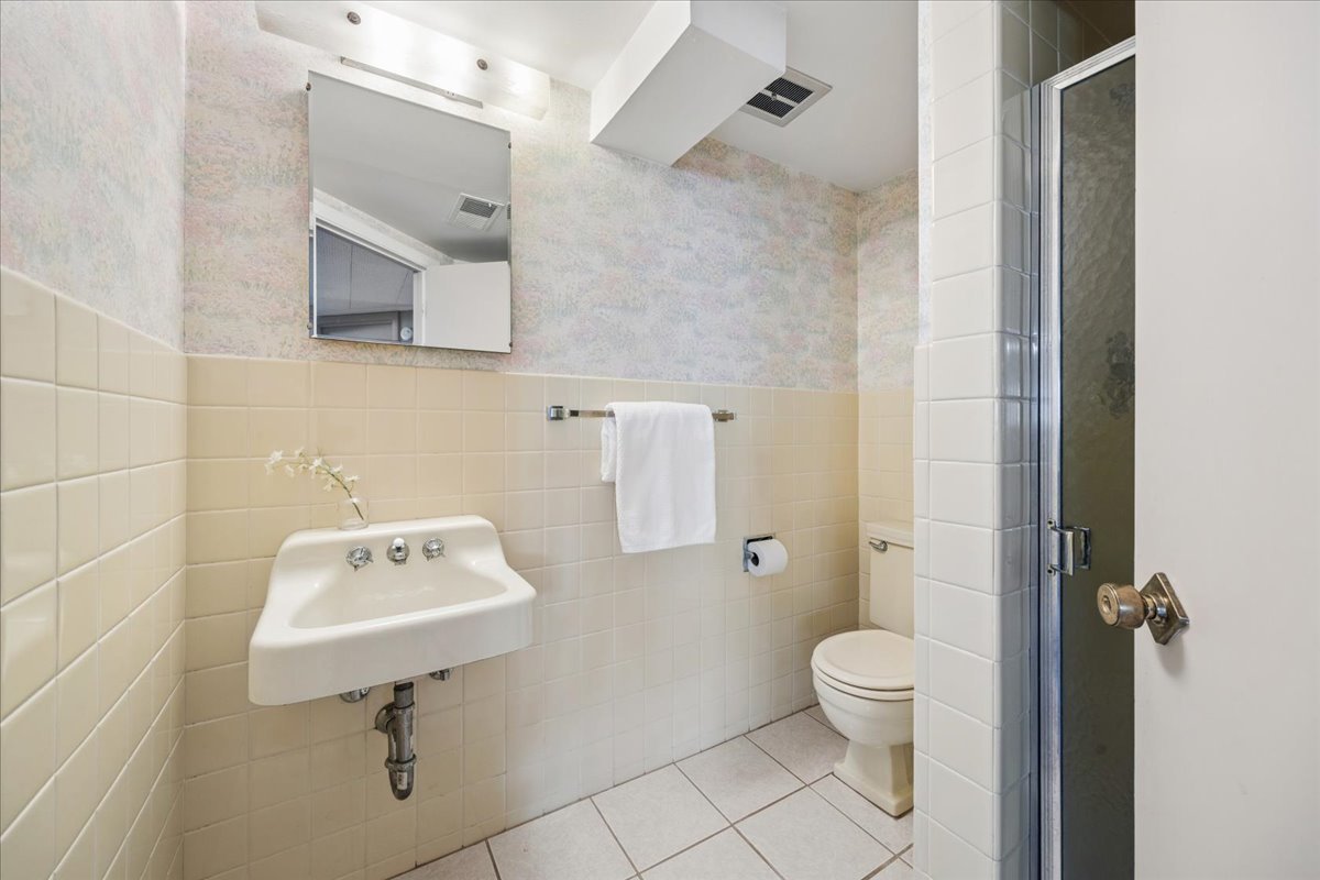 10406 Preston Street, Westchester, IL 60154