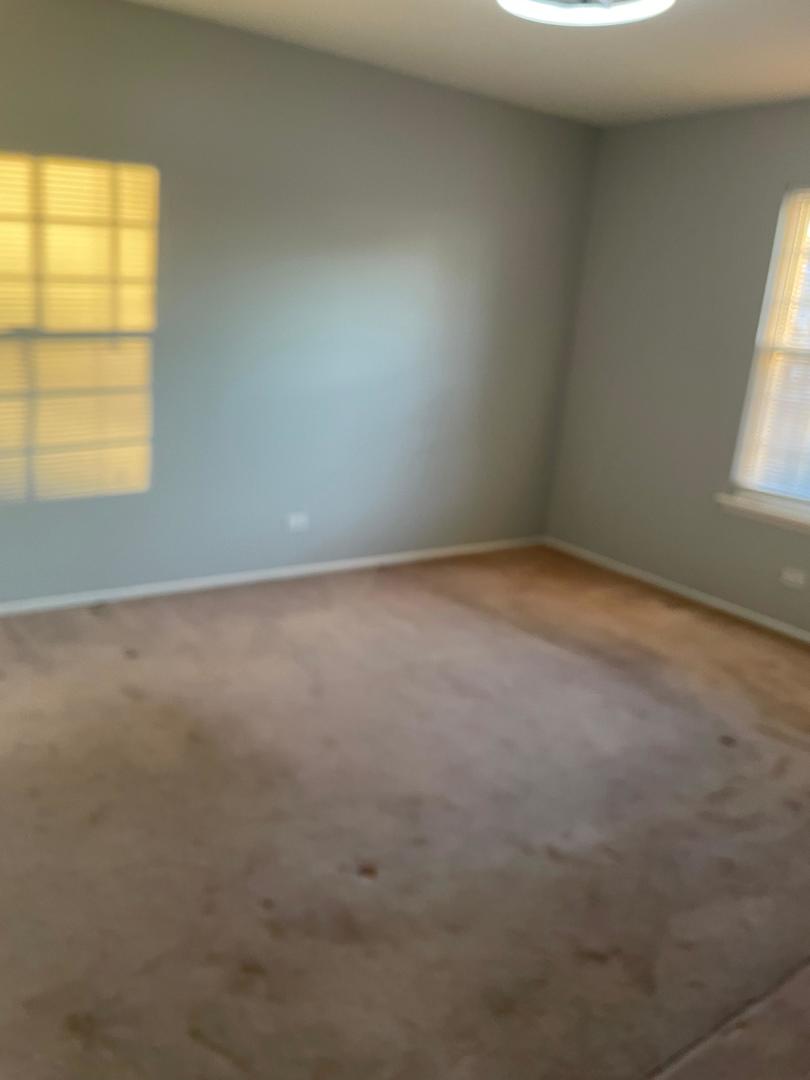 287 Pembridge Lane #B2, Schaumburg, IL 60193
