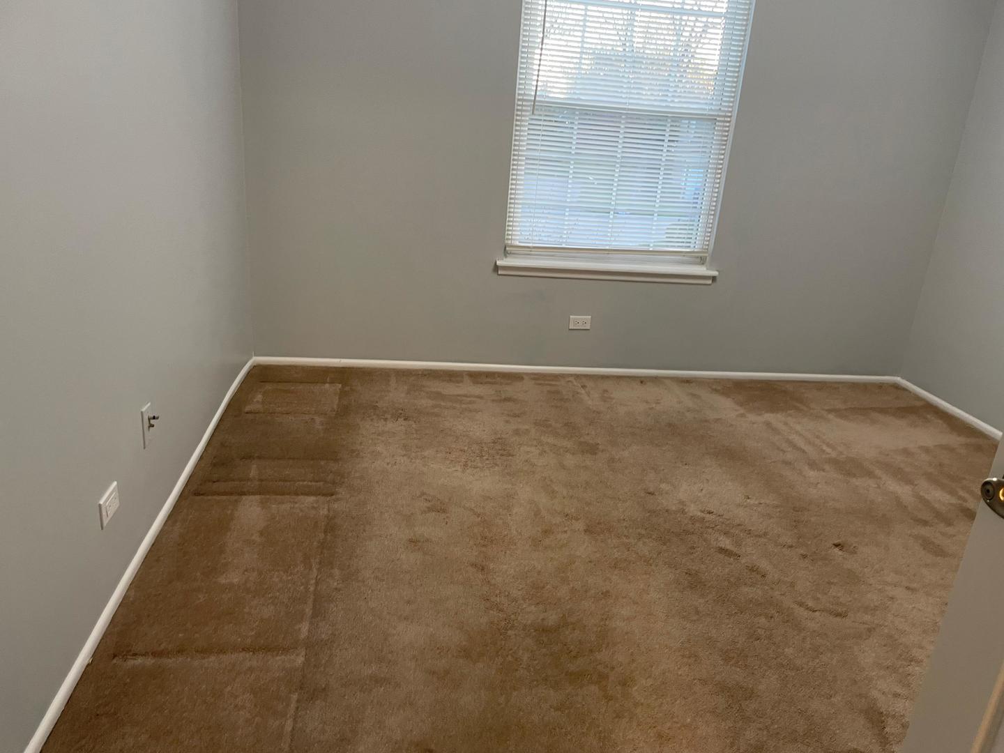 287 Pembridge Lane #B2, Schaumburg, IL 60193