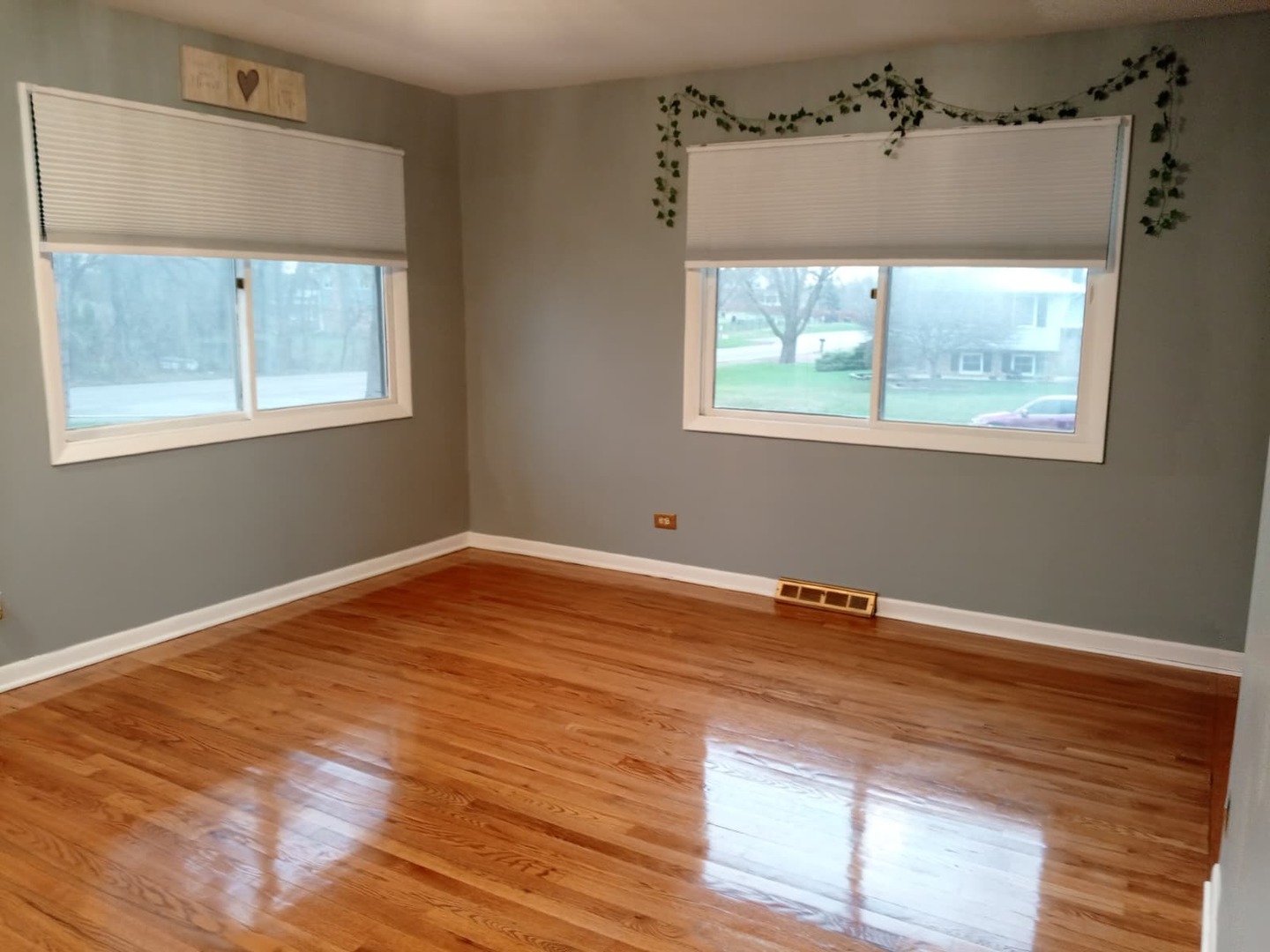 4N580 Chatham Court, West Chicago, IL 60185