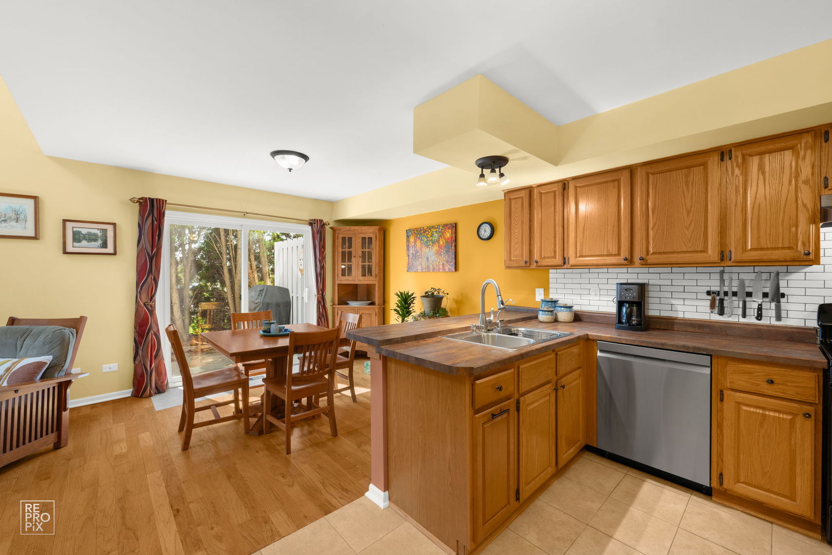 3072 Anton Circle, Aurora, IL 60504