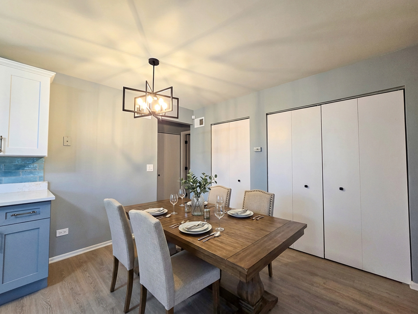 Streamwood, IL 60107